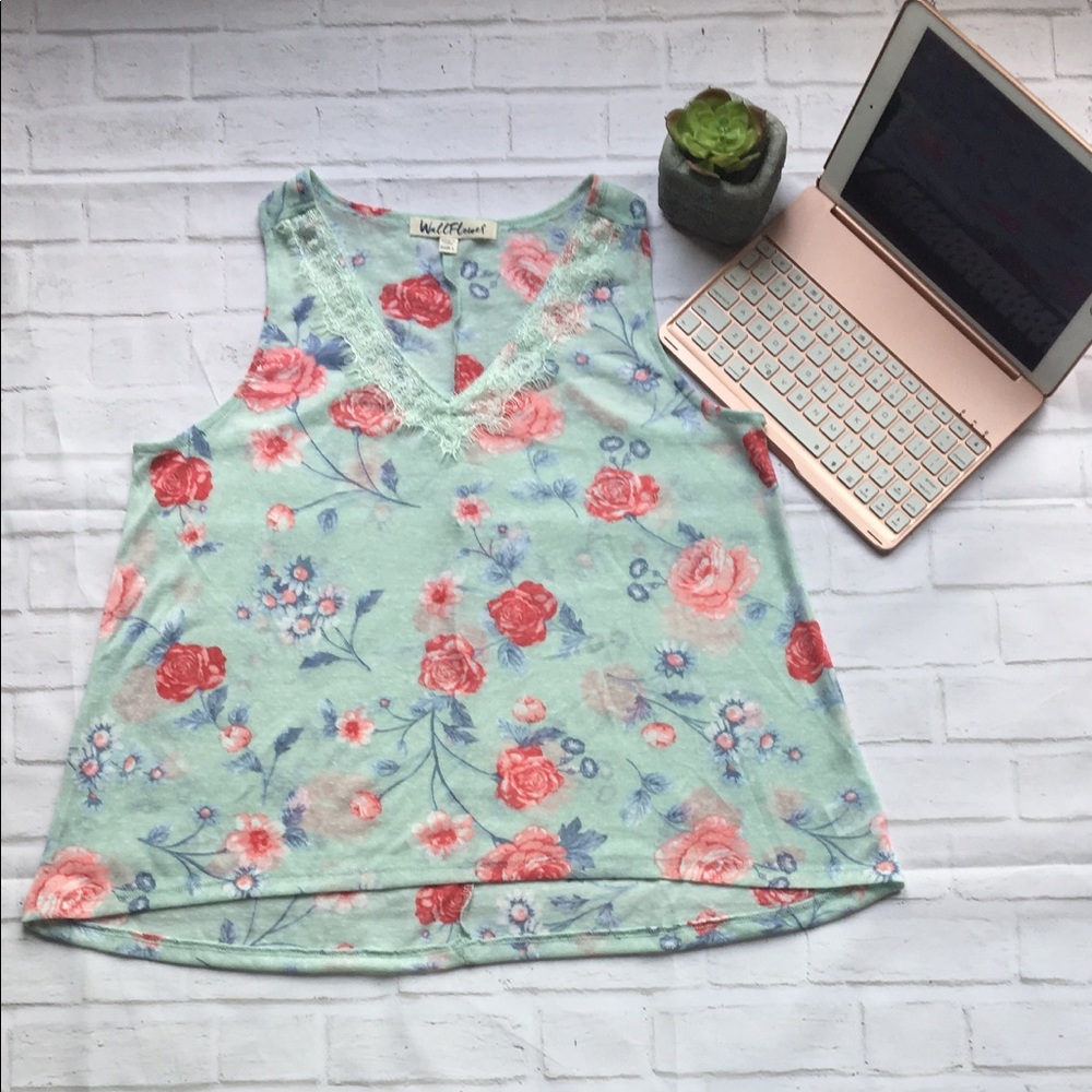 NWT Mint Green Floral Sheree Tank